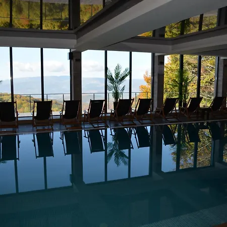 Queen Of Kop Milmari