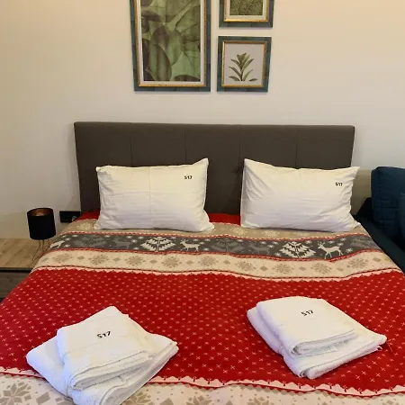 Queen Of Kop Milmari 카파오닉